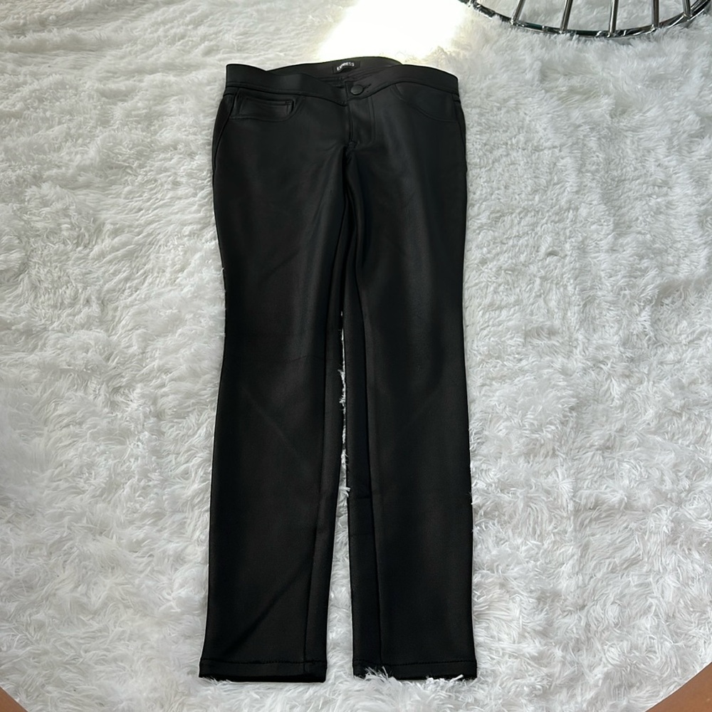 Express leather look pants size 6